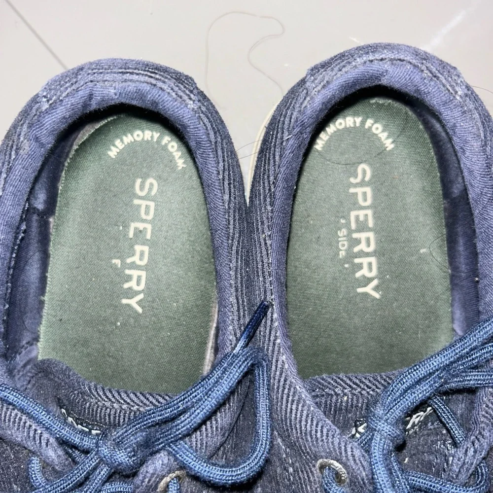 Sperry Men's Navy Corduroy Lace-Up Boat Sneakers